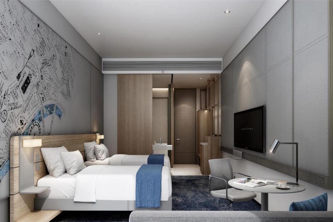 Novotel Bangkok Future Park Rangsit Патум Тани Екстериор снимка
