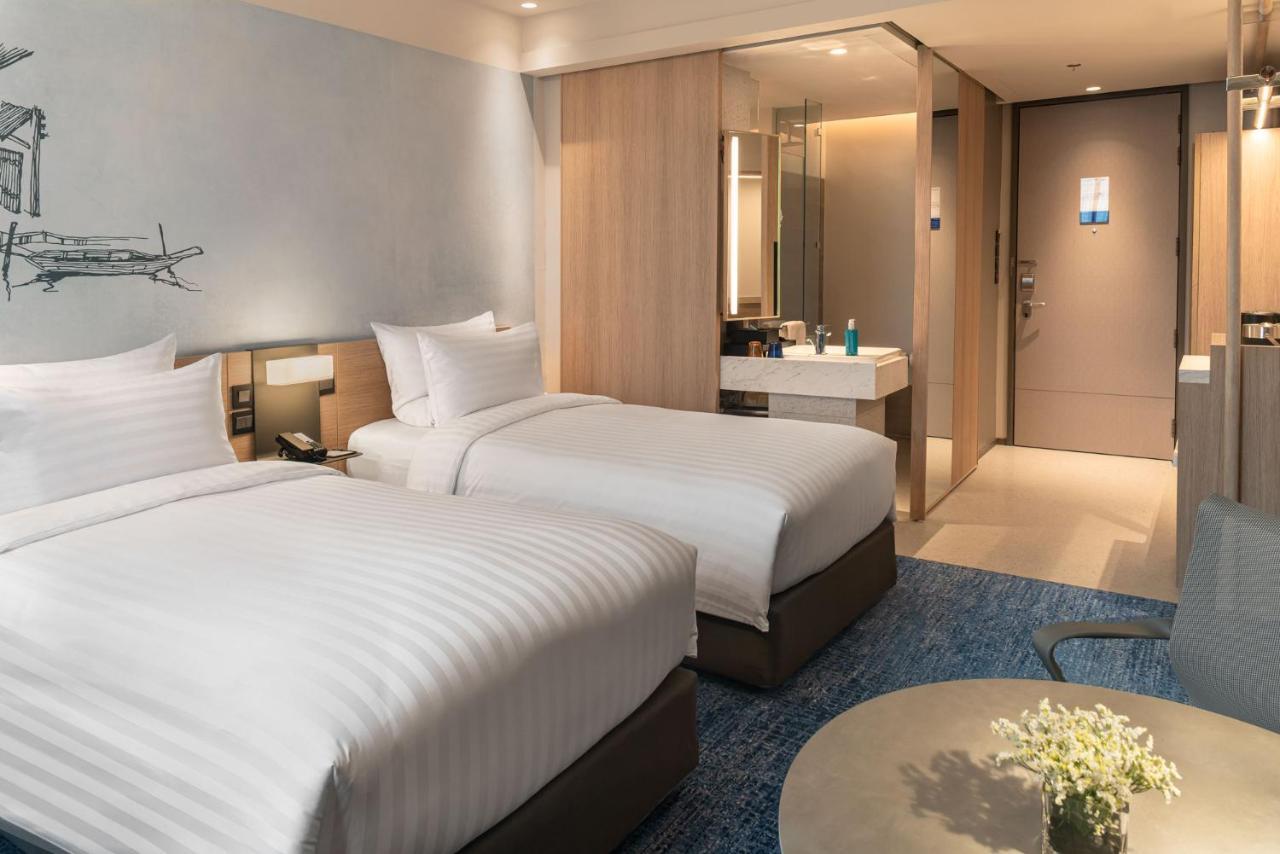 Novotel Bangkok Future Park Rangsit Патум Тани Екстериор снимка