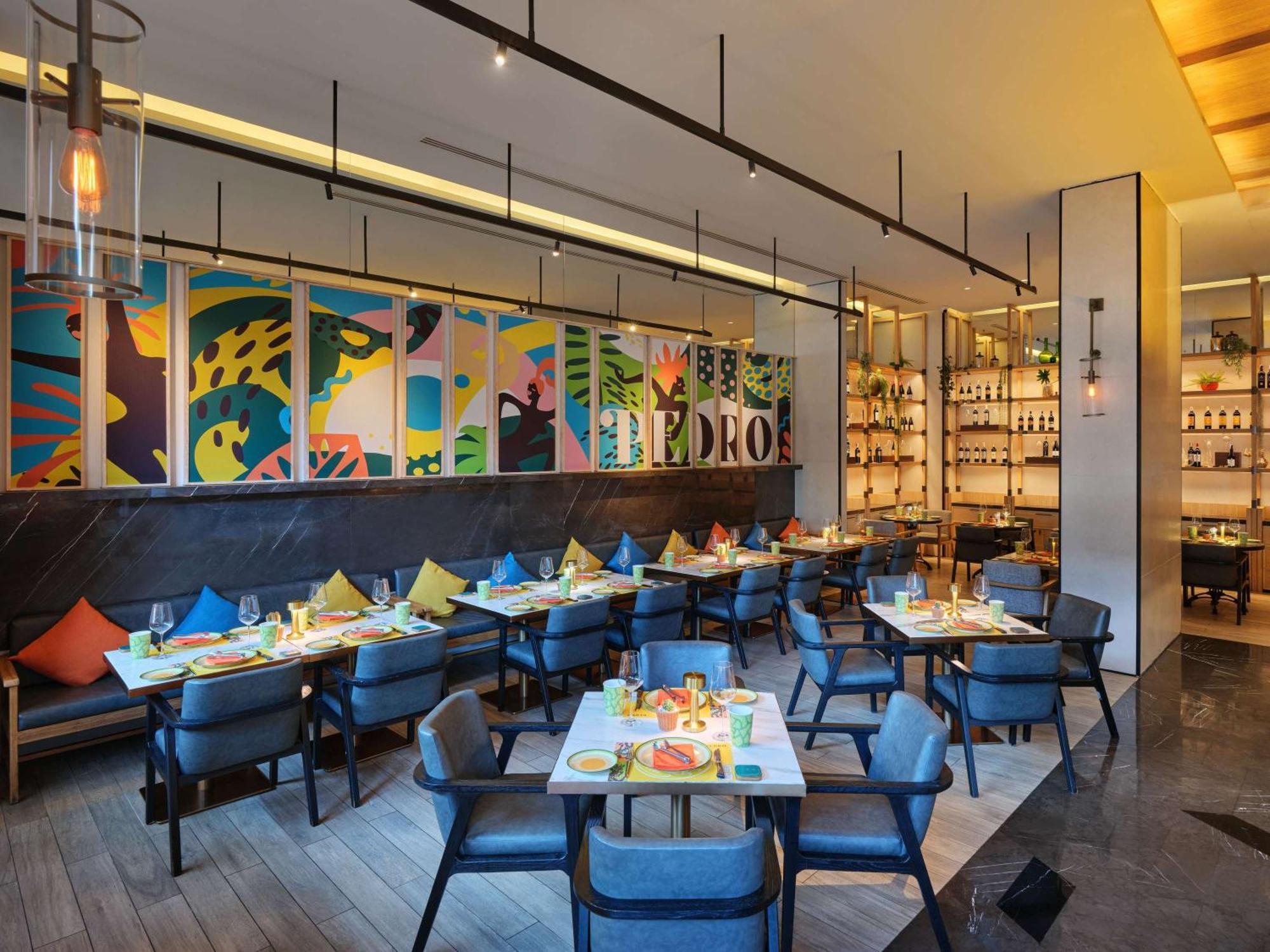 Novotel Bangkok Future Park Rangsit Патум Тани Екстериор снимка