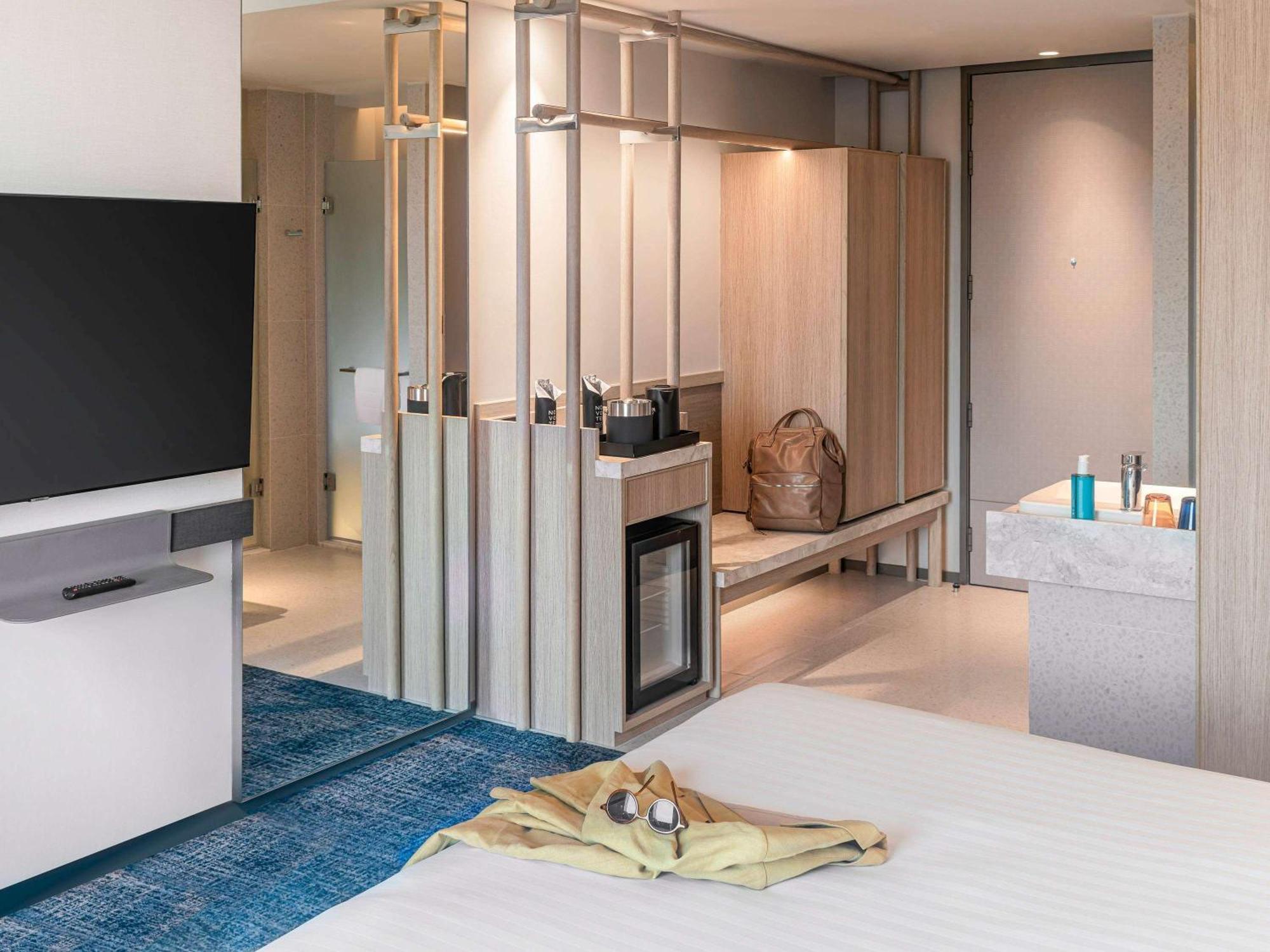 Novotel Bangkok Future Park Rangsit Патум Тани Екстериор снимка