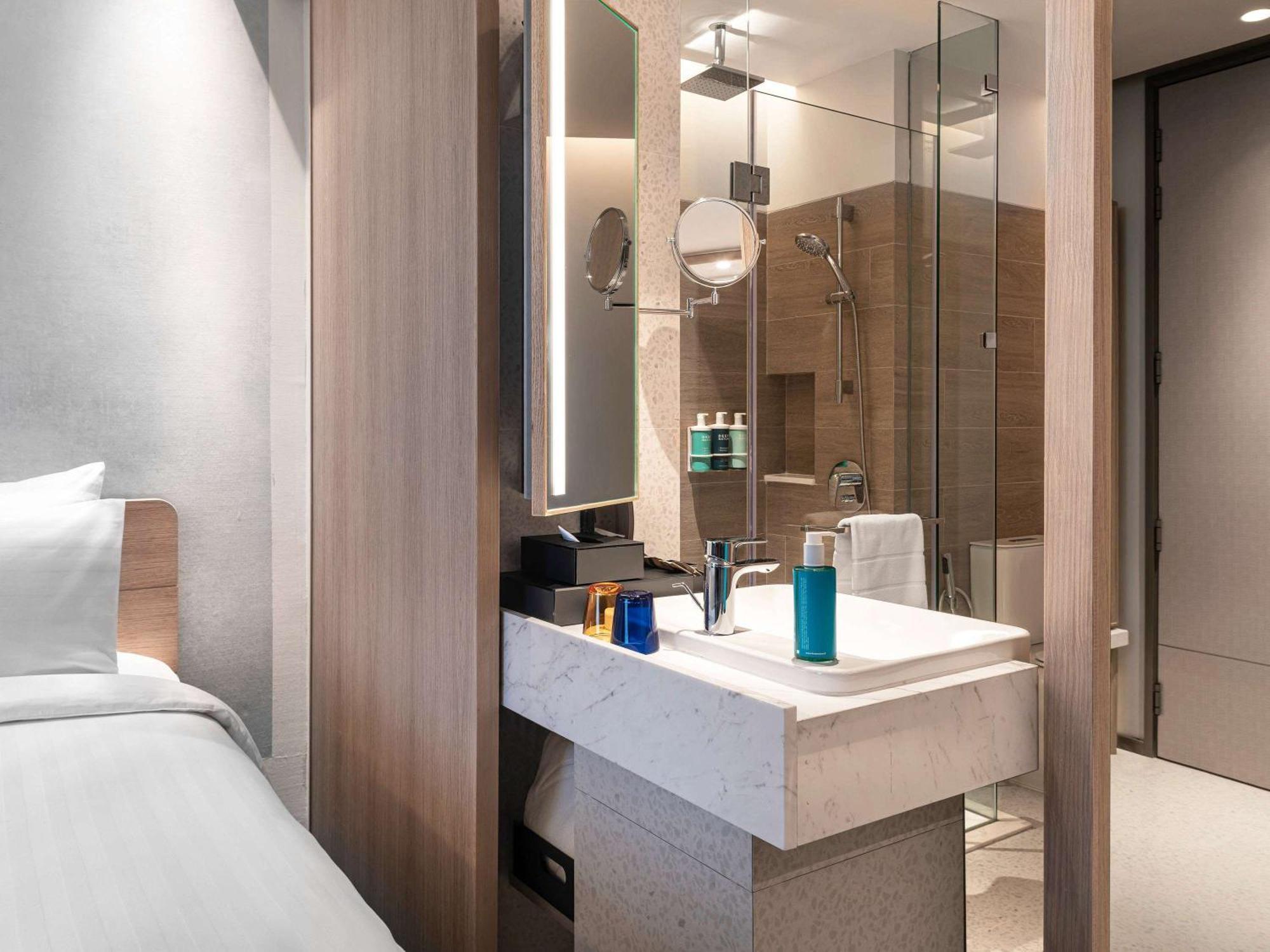 Novotel Bangkok Future Park Rangsit Патум Тани Екстериор снимка